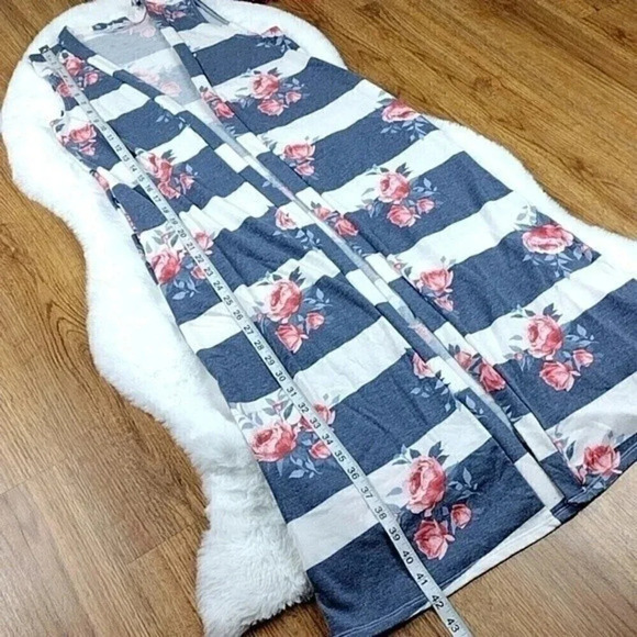 Amelia James Striped Floral Long Duster Sleeveless Boho Kimono with Pockets - Picture 3 of 10